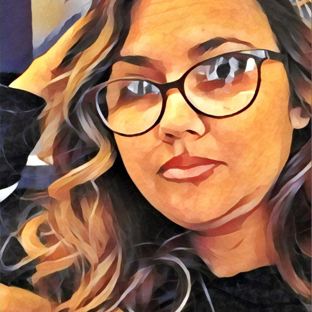 Meet your Posher, Priscila